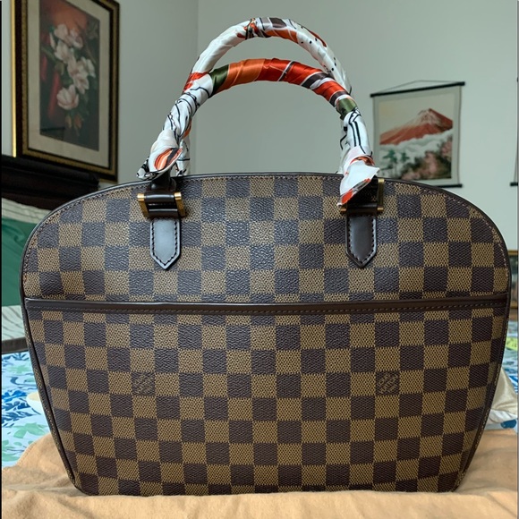Authentic Louis Vuitton Serria Damier Ebene bag - Picture 1 of 16